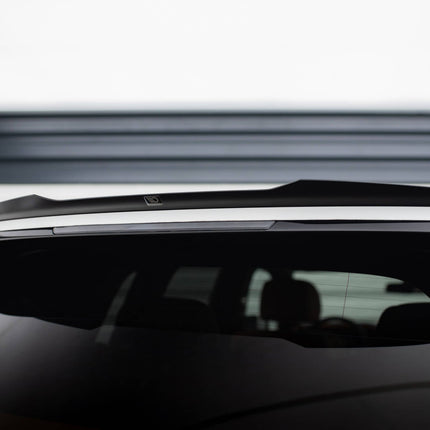 Spoilerläpp för Rolls Royce Cullinan