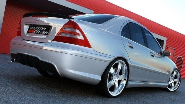 Bakre stötfångare för Mercedes C-Klass W203 (AMG 204-look)