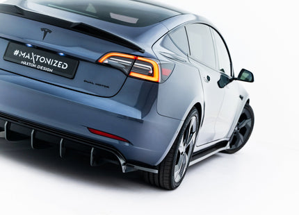 Splitterset för Tesla Model 3
