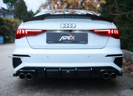 Diffuser i blanksvart för Audi S3 8Y