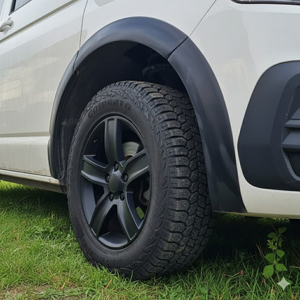 Blanksvarta Hjulbågsförlängningar Volkswagen Transporter T6.1 2019-2021 (8 delar)